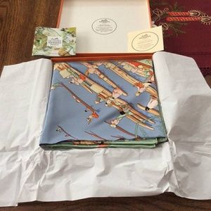 New Hermés silk scarf